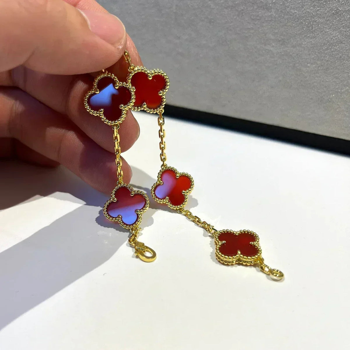 [⭐Aura] CLOVER 5 MOTIF RED CORNELIAN BRACELET COLLECTION