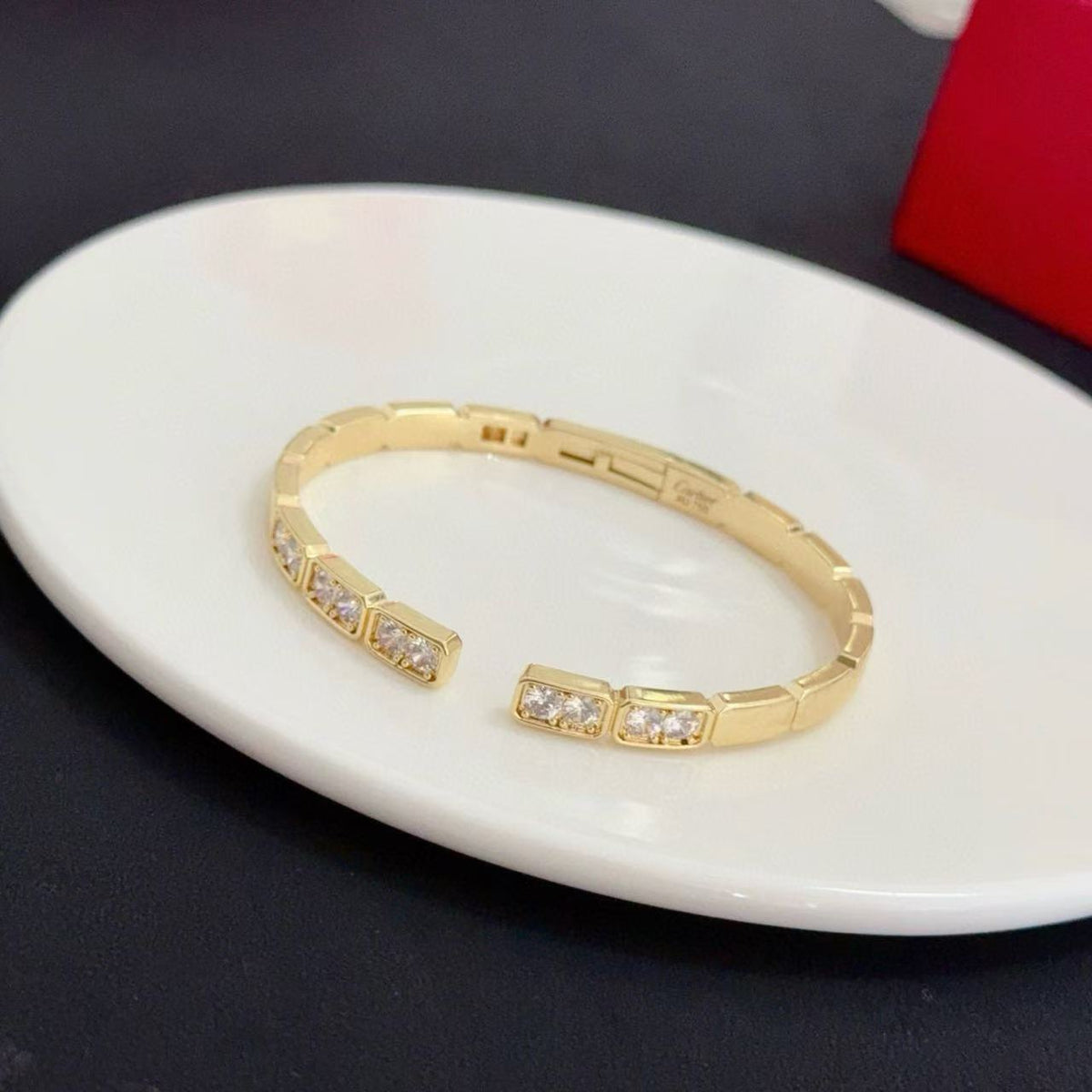 [⭐Aura jewelrys]LOVE DIAMOND OPEN  BRACELET