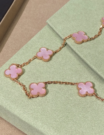 [⭐Aura Jewellery] Pink Necklace with Ten Clover Designs