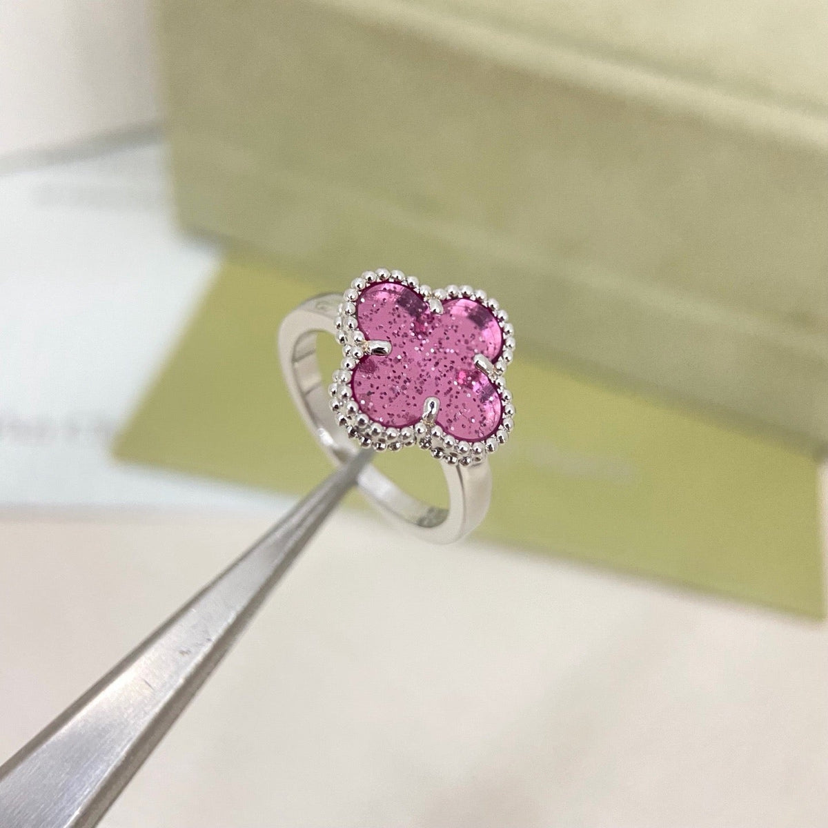 [⭐Aura]NEW ROSE QUARTZ FOUR-LEAF CLOVER RING
