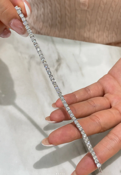 [⭐Aura]  CLASSIC BASEBALL BRACELAT, 52 DIAMOND