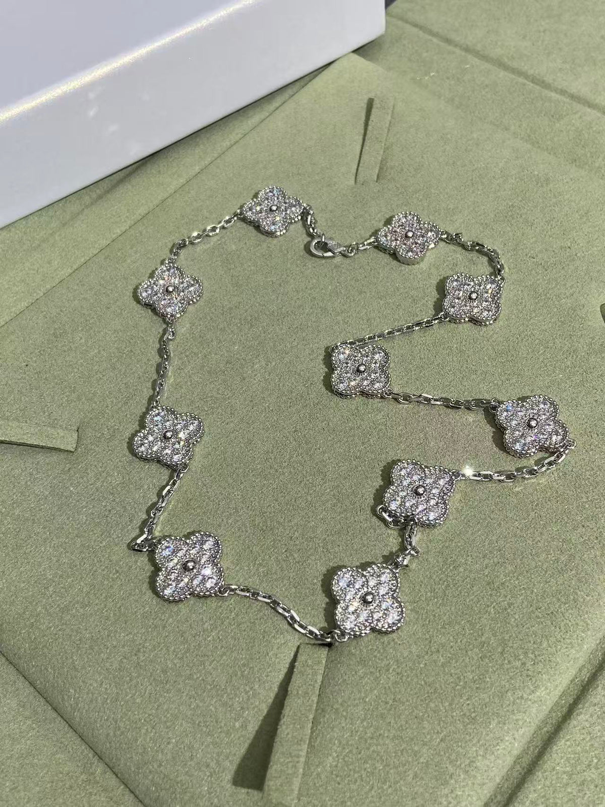 [⭐Aura]CLOVER 10 MOTIFS  FULL DIAMOND NECKLACE