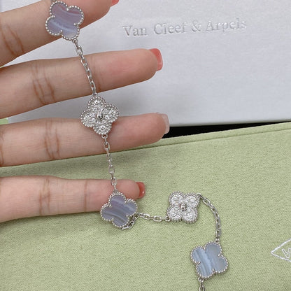 [⭐Aura] CLOVER 5 MOTIF PURPLE CHALCEDONY BRACELET COLLECTION