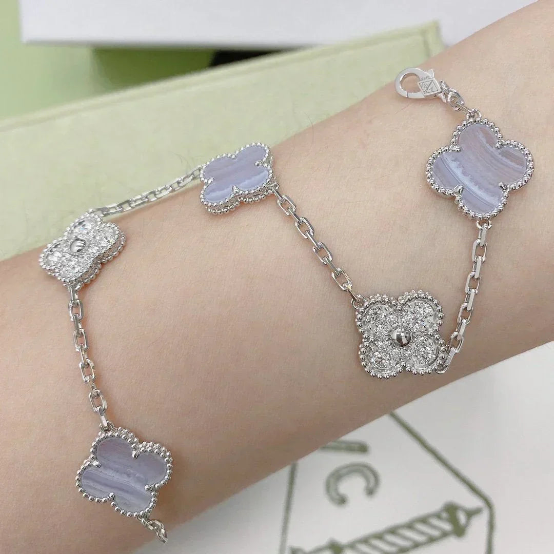 [⭐Aura] CLOVER 5 MOTIF PURPLE CHALCEDONY BRACELET COLLECTION