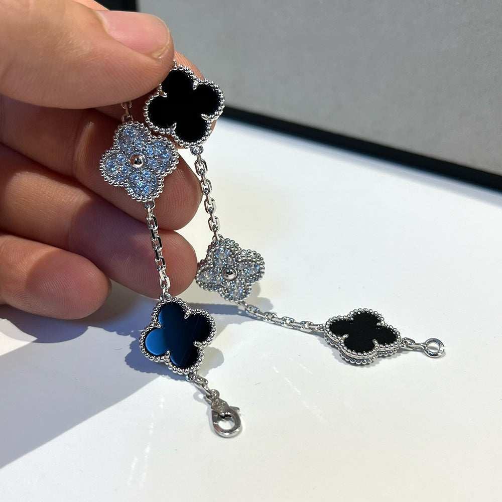 [⭐Aura] CLOVER 5 MOTIF ONYXS BRACELET COLLECTION