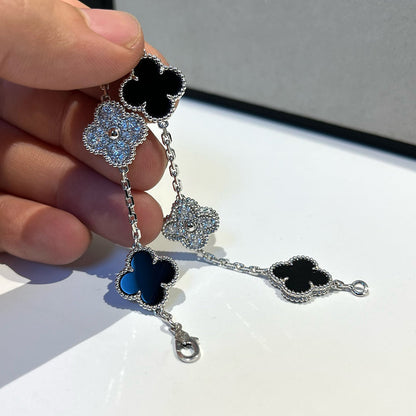 [⭐Aura] CLOVER 5 MOTIF ONYXS BRACELET COLLECTION