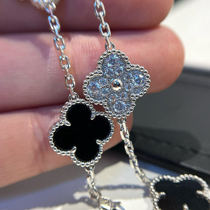 [⭐Aura] CLOVER 5 MOTIF ONYXS BRACELET COLLECTION