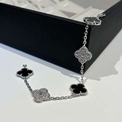 [⭐Aura] CLOVER 5 MOTIF ONYXS BRACELET COLLECTION