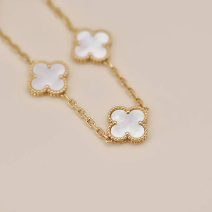 [⭐Aura]CLOVER WHITE PEARL MOP 5 MOTIF BRACELET COLLECTION