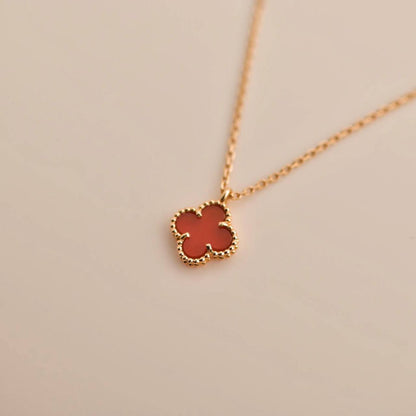 [⭐Aura]CLOVER MINI 9.5MM WHITE CARNELIANS NECKLACE