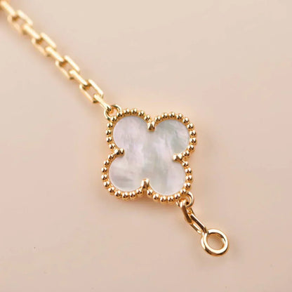[⭐Aura]CLOVER WHITE PEARL MOP 5 MOTIF BRACELET COLLECTION