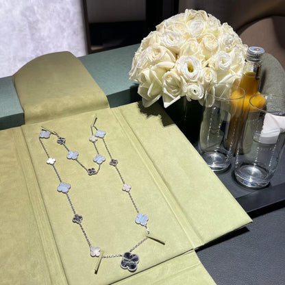 [⭐Aura]DETACHABLE CLOVER 15(11+4) FLOWER SILVER NECKLACE SET