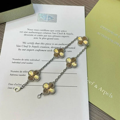 [⭐Aura] CLOVER 5 MOTIF LASER BRACELET COLLECTION