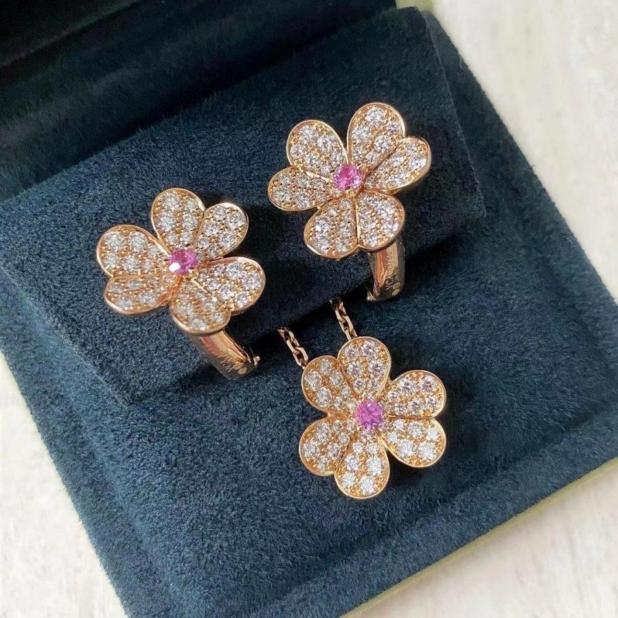 [⭐Aura]FRIVOLE ROSE GOLD FLOWER DIAMOND NECKLACE