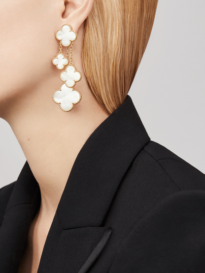 [⭐Aura]CLOVER EARRINGS WHITE MOP 4 MOTIFS GOLD
