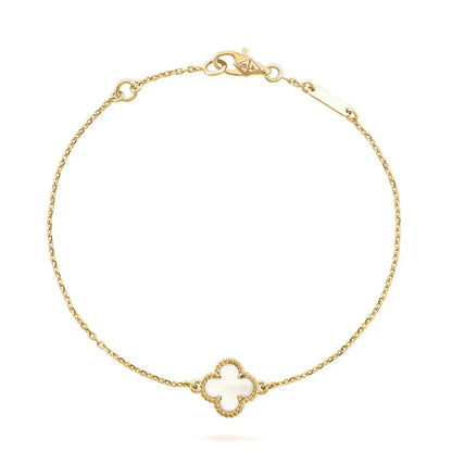 [⭐Aura]CLOVER WHITE MOP SINGLE FLOWER BRACELET