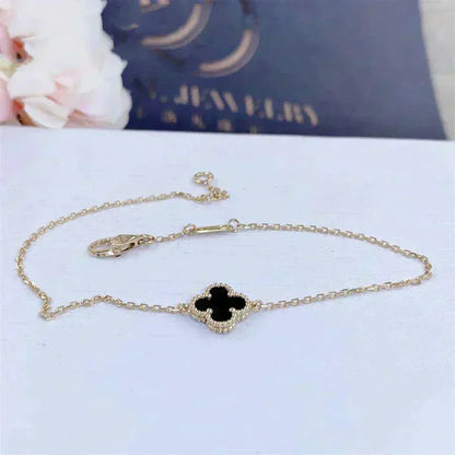 [⭐Aura]CLOVER ONYX SINGLE FLOWER BRACELET
