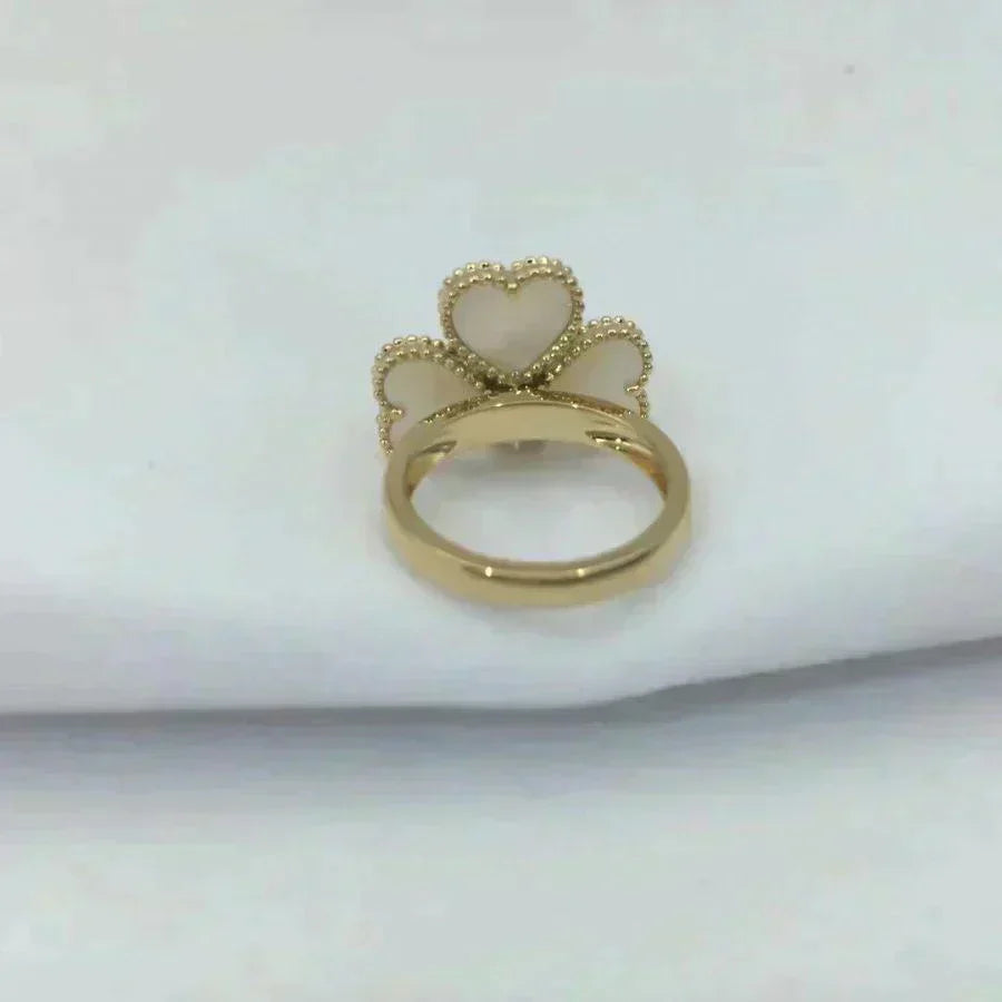 [⭐Aura]SWEET CLOVER WHITE MOP RING