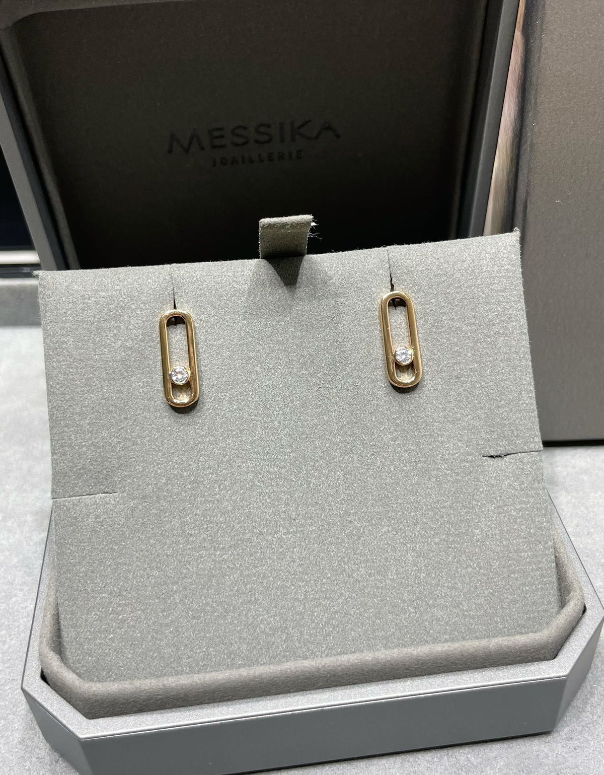 [⭐Aura]MOVE UNO SMALL 1 DIAMOND EARRINGS