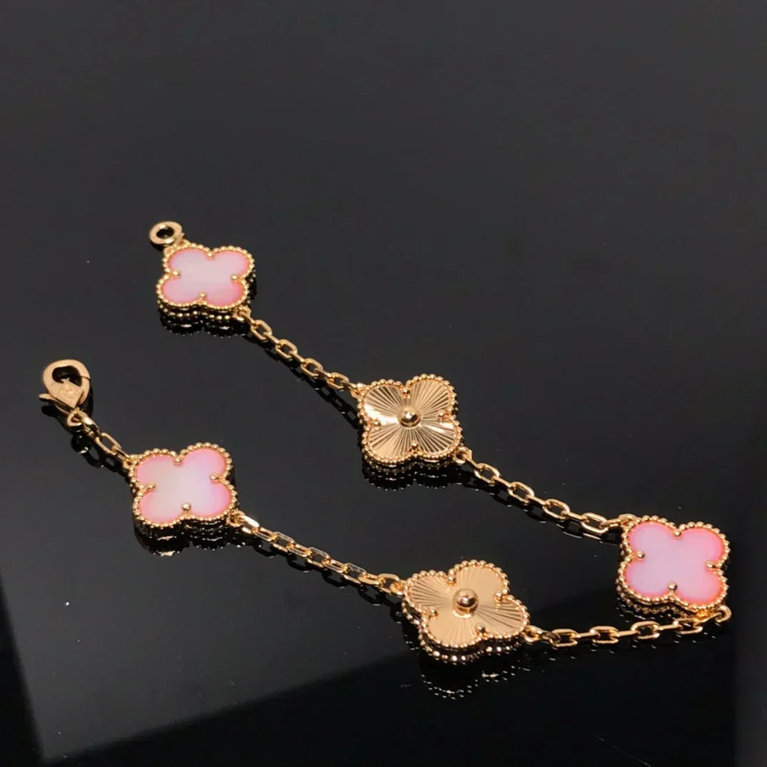 [⭐Aura] CLOVER 5 MOTIFS  PINK MOP BRACELET COLLECTION