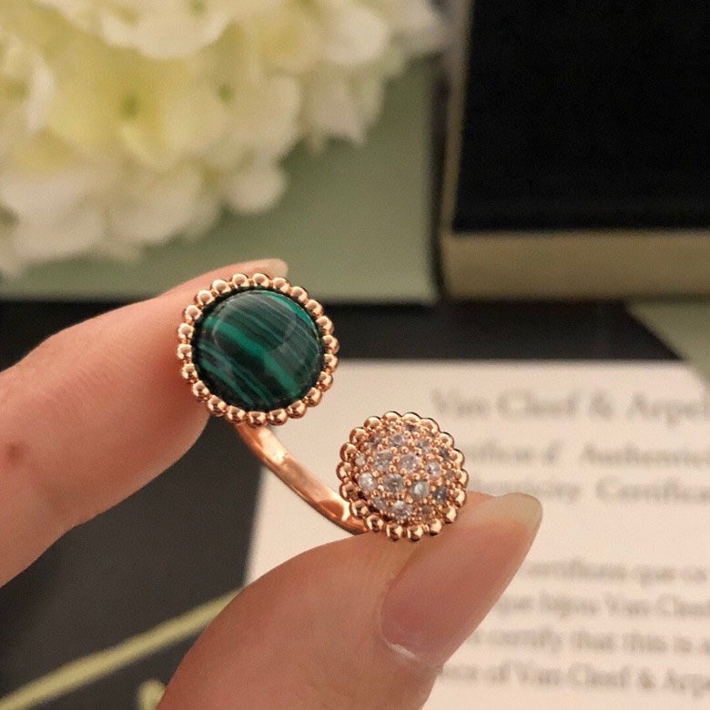 [⭐Aura]PERLEE COULEURS DIAMOND ROSE GOLD BETWEEN THE FINGER RING