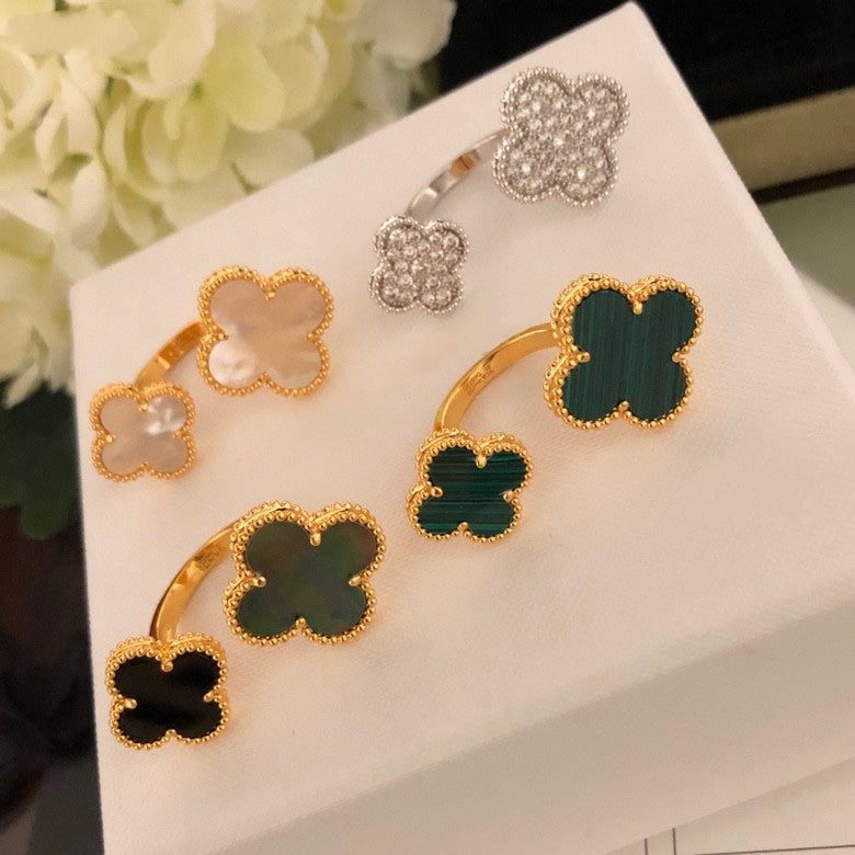 [⭐Aura]CLOVER BETWEEN THE FINGER RING