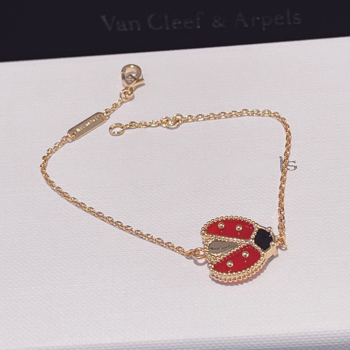 [⭐Aura]LUCKY SPRING 1 MOTIF PINK GOLD BRACELET