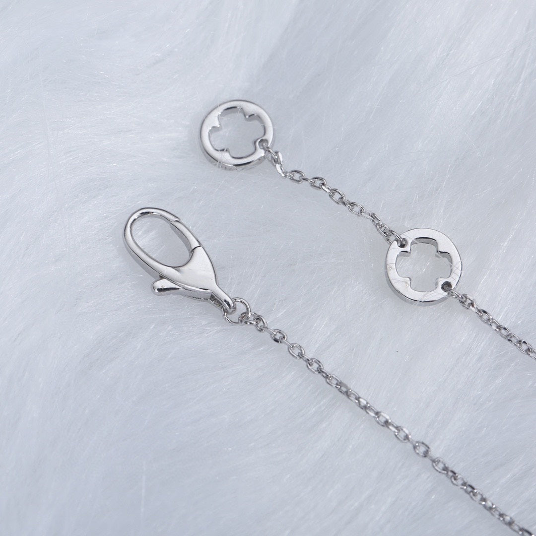 [⭐Aura]FIOREVER NECKLACE DIAMOND CENTER