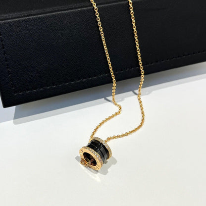 [⭐Aura]ZERO 1 BLACK CERAMIC DIAMOND PINK GOLD NECKLACE